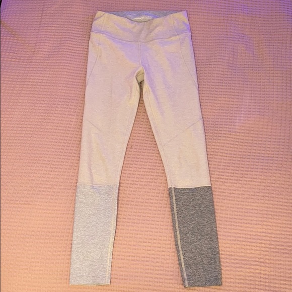 Outdoor Voices Leggings - Picture 1 of 4